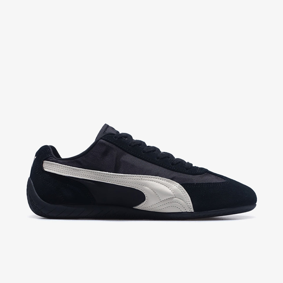 23.5㎝ speedcatスニーカー 【新品】Puma PUMA（プーマ） スニーカー スピードキャットナイロン SALE！プーマ 靴