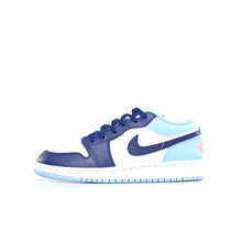 画像をギャラリービューアに読み込む, JORDAN BRAND AIR JORDAN 1 LOW GS "MICHAEL JORDAN"  SAIL/BLUE VOID/BLUE CHILL/HOT LAVA 1