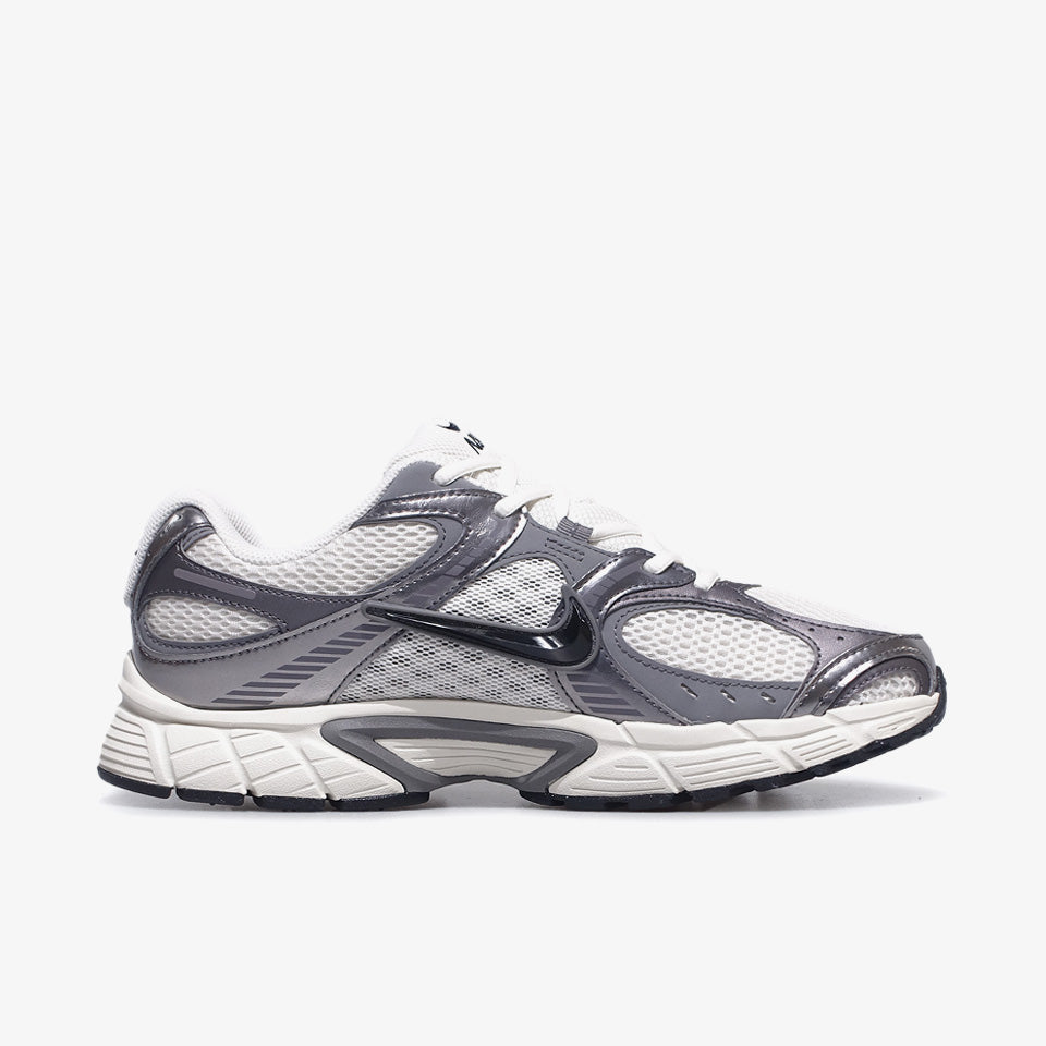 NIKE V5 RNR PHANTOM/BLACK/PENCIL POINT – mita sneakers