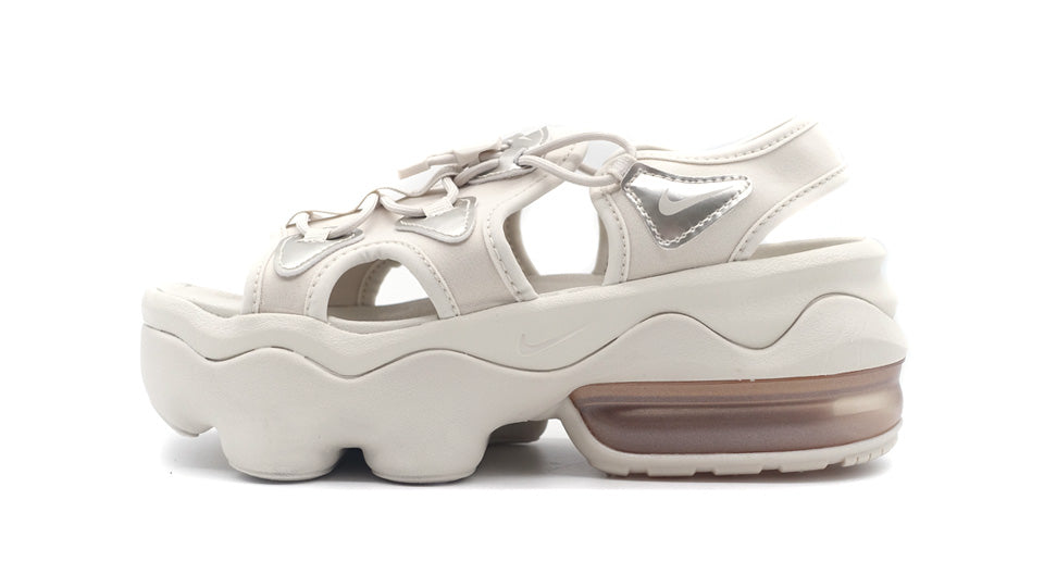 NIKE (WMNS) AIR MAX KOKO SANDAL SE LIGHT OREWOOD BROWN/LIGHT