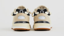 画像をギャラリービューアに読み込む, new balance U993 "Made in USA" WS 3