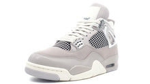 画像をギャラリービューアに読み込む, JORDAN BRAND (WMNS) AIR JORDAN 4 RETRO "FROZEN MOMENTS" "MICHAEL JORDAN" LIGHT IRON ORE/SAIL/NEUTRAL GREY/BLACK/METALLIC SILVER 1
