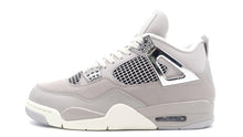 画像をギャラリービューアに読み込む, JORDAN BRAND (WMNS) AIR JORDAN 4 RETRO "FROZEN MOMENTS" "MICHAEL JORDAN" LIGHT IRON ORE/SAIL/NEUTRAL GREY/BLACK/METALLIC SILVER 3