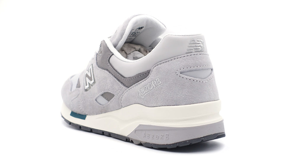 new balance CM1600 