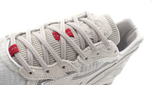 画像をギャラリービューアに読み込む, MIZUNO WAVE RIDER 10 "HIGHSNOBIETY" LIGHT GREY/LIGHT GREY/RED 6