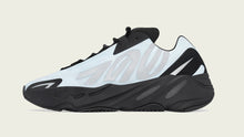 画像をギャラリービューアに読み込む, adidas YEEZY BOOST 700 MNVN "BLUE TINT" "KANYE WEST"  BLUE TINT 1