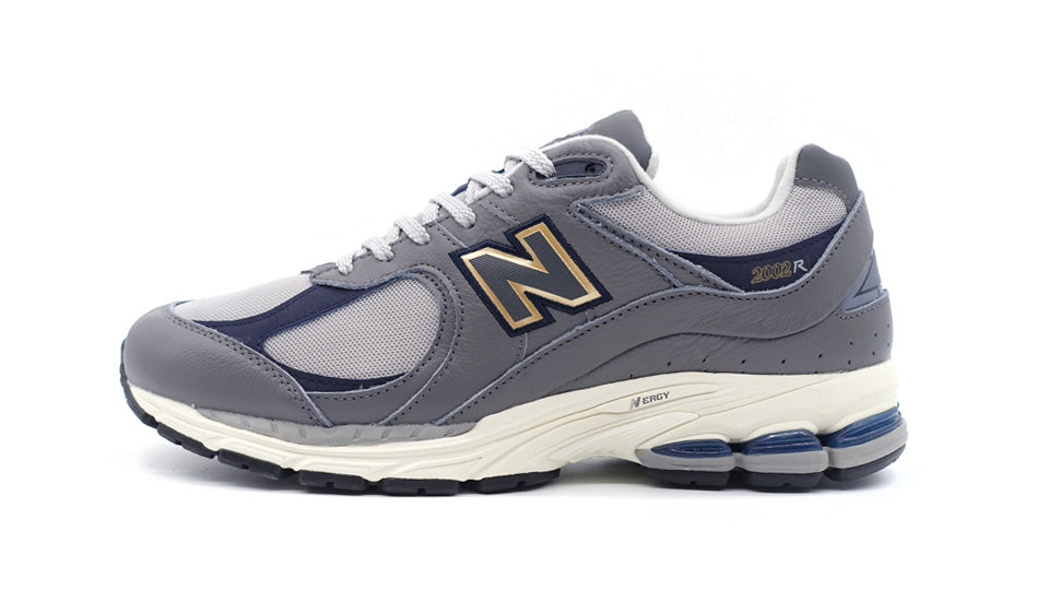 美品 NEW BALANCE 2002R HQ 23.5cm