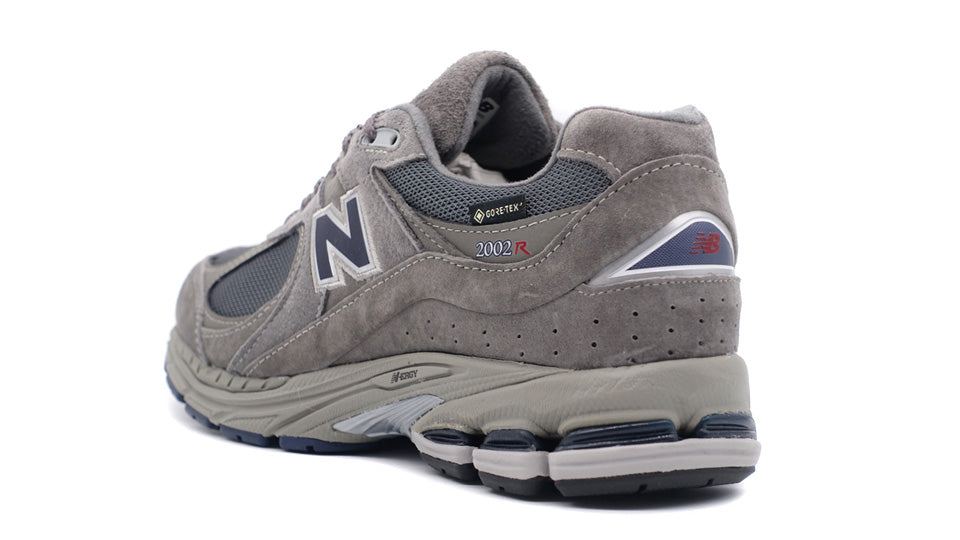 new balance M2002R GTX 