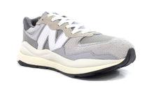 画像をギャラリービューアに読み込む, new balance M5740 TA 5
