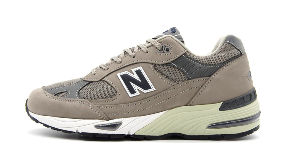 new balance M991 