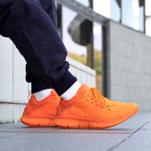画像をギャラリービューアに読み込む, Reebok ZIG KINETICA MS "TOKYO CITY LIGHTS" "mita sneakers"  ORG/ORG