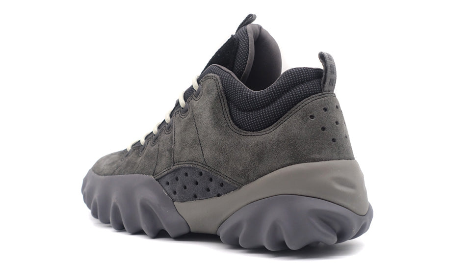 OAKLEY NUBUCK NAIL BOOT 