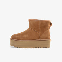画像をギャラリービューアに読み込む, UGG W CLASSIC MINI PLATFORM CHESTNUT 1