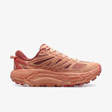 画像をギャラリービューアに読み込む,  HOKA x XLIM Mafate Speed 2   PEACH DUST 2