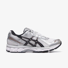 画像をギャラリービューアに読み込む, ASICS SportStyle GEL-KAYANO 12.1 "Available exclusively at mita sneakers / Herringbone Footwear / ASICS SportStyle Official Store"  WHITE/GRAPHITE GREY 2