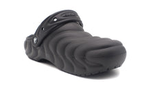 画像をギャラリービューアに読み込む, crocs CLASSIC LINED OVERPUFF CLOG BLACK 5