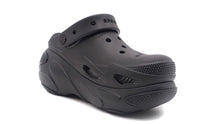 画像をギャラリービューアに読み込む, crocs BUBBLE CLUSH CLOG TRIPLE BLACK 5