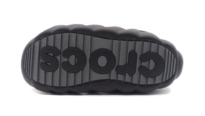 crocs OVERPUFF BOOT BLACK/BLACK 4