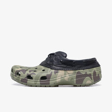 画像をギャラリービューアに読み込む, crocs CLASSIC DUCK CAMO BOAT SHOE  BLACK/CARGO 1