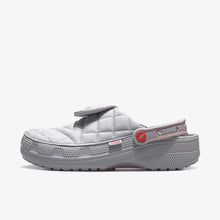 画像をギャラリービューアに読み込む, crocs CRAFTED CLOG "Umbro"  ATMOSPHERE 1