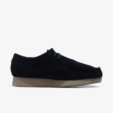 画像をギャラリービューアに読み込む, Clarks ORIGINALS WALLABEE LITE BLACK SUEDE 2