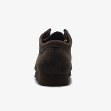 画像をギャラリービューアに読み込む, Clarks ORIGINALS WALLABEE GTX "GORE-TEX" DARK OLIVE SUEDE 4