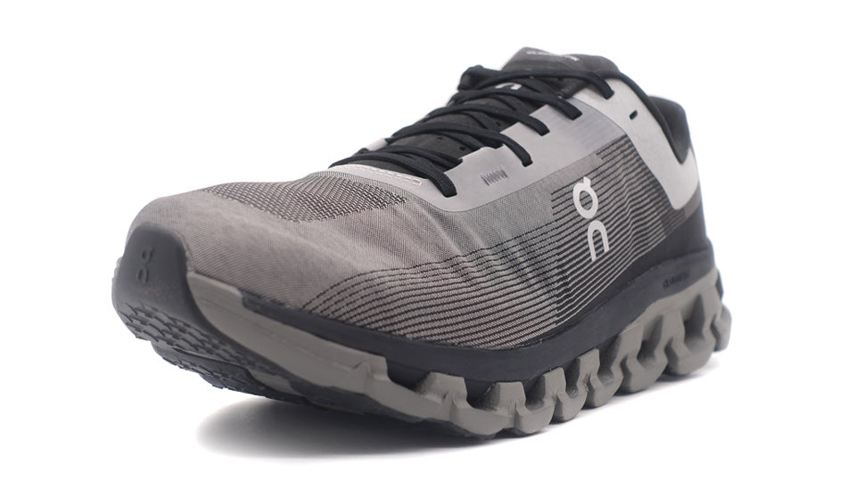 On CLOUDFLOW 4 PEARL/BLACK 1