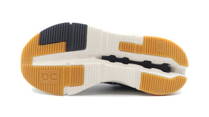 On CLOUDNOVA FORM 2 BLACK/IVORY 4