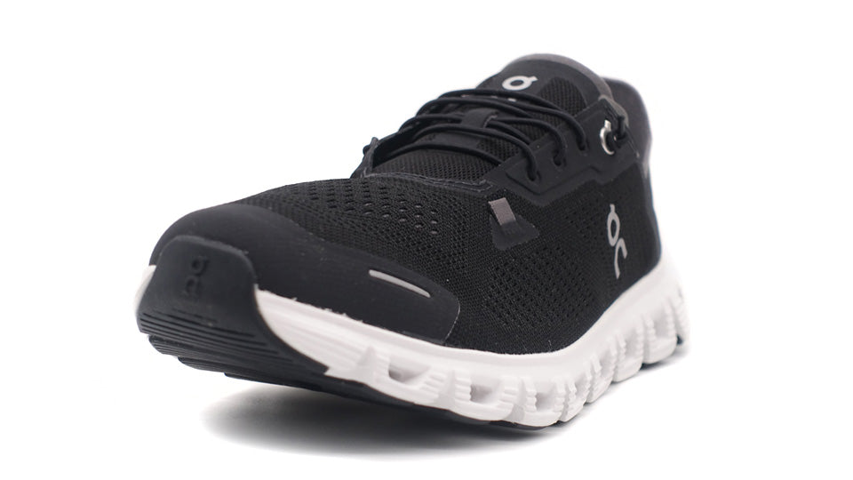 On CLOUD 6 COAST BLACK/WHITE 1