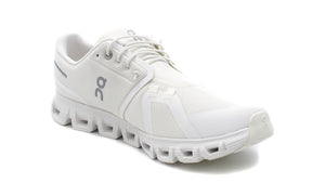 On CLOUD 6 WHITE/WHITE 5
