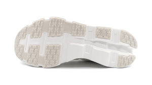 On CLOUDMONSTER HYPER PAF "CURRENT FORM 3.0" "POST ARCHIVE FACTION"  WHITE/WHITE 4