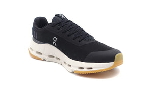 On CLOUDNOVA FORM 2 W BLACK/IVORY 5