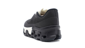 On CLOUDMONSTER HYPER PAF W "CURRENT FORM 3.0" "POST ARCHIVE FACTION"  BLACK/BLACK 2