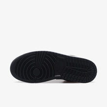 画像をギャラリービューアに読み込む, JORDAN BRAND AIR JORDAN 1 LOW "MICHAEL JORDAN" BLACK/WHITE/UNIVERSITY RED 3