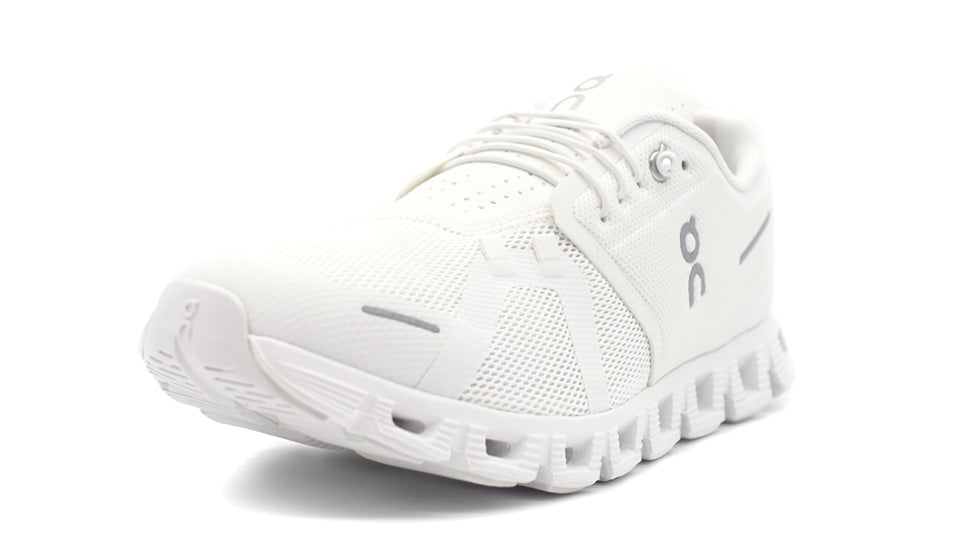 On CLOUD 5  ALL WHITE 1