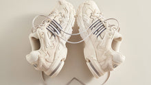 画像をギャラリービューアに読み込む, adidas BAD BUNNY RESPONSE CL &quot;BAD BUNNY&quot; WONDER WHITE/CREAM WHITE/CLEAR GRANITE