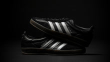 画像をギャラリービューアに読み込む, adidas Originals GAZELLE INDOOR &quot;ÉDIFICE / IÉNA&quot; CORE BLACK/MATTE SILVER/GUM