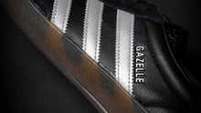 画像をギャラリービューアに読み込む, adidas Originals GAZELLE INDOOR &quot;ÉDIFICE / IÉNA&quot; CORE BLACK/MATTE SILVER/GUM
