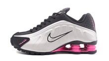 画像をギャラリービューアに読み込む, NIKE (WMNS) SHOX R4  BLACK/METALLIC SILVER/PINKSICLE 3