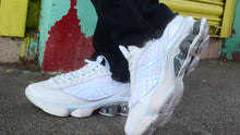 画像をギャラリービューアに読み込む, ASICS SportStyle US6-S GEL-KINETIC FLUENT &quot;Curated style by Kiko Kostadinov Studio and ASICS SportStyle development team&quot; GLACIER GREY/SOFT SKY