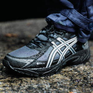 ASICS ゴアTeX & イワコールンナーセット ASICS SportStyle GEL-VENTX GTX 