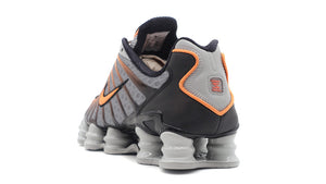 NIKE SHOX TL LIGHT SMOKE GREY/BRIGHT MANDARIN/BLACK 2