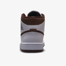 画像をギャラリービューアに読み込む, JORDAN BRAND AIR JORDAN 1 MID "MICHAEL JORDAN" WHITE/CACAO WOW/CACAO WOW 4