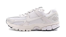 画像をギャラリービューアに読み込む, NIKE ZOOM VOMERO 5  VAST GREY/VAST GREY/BLACK/SAIL 3