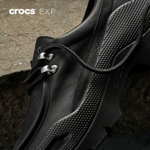 画像をギャラリービューアに読み込む, crocs GALLERY LEATHER SHOE BLACK/BLACK
