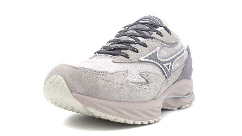 MIZUNO WAVE RIDER β 