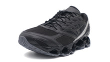 画像をギャラリービューアに読み込む, MIZUNO WAVE PROPHECY LS "MONOTONE CINEMA" "ÉDIFICE / IÉNA / Curated by Herringbone Footwear BLACK/SILVER/DARK GRAY 1