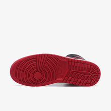 画像をギャラリービューアに読み込む, JORDAN BRAND AIR JORDAN 1 MID "MICHAEL JORDAN" BLACK/WHITE/UNIVERSITY RED 3