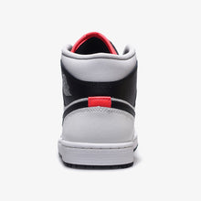 画像をギャラリービューアに読み込む, JORDAN BRAND AIR JORDAN 1 MID "MICHAEL JORDAN"  NEUTRAL GREY/INFRARED 23/BLACK 4