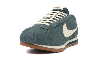 NIKE (WMNS) CORETZ VINTAGE VINTAGE GREEN/MUSLIN/GUM MEDIUM BROWN 1